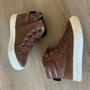 Cat and Jack size 5 toddler boys kids shoes boots